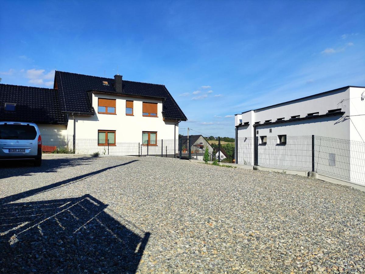 Apartamento Trzy Male Drzewka Wielka Wies  Exterior foto