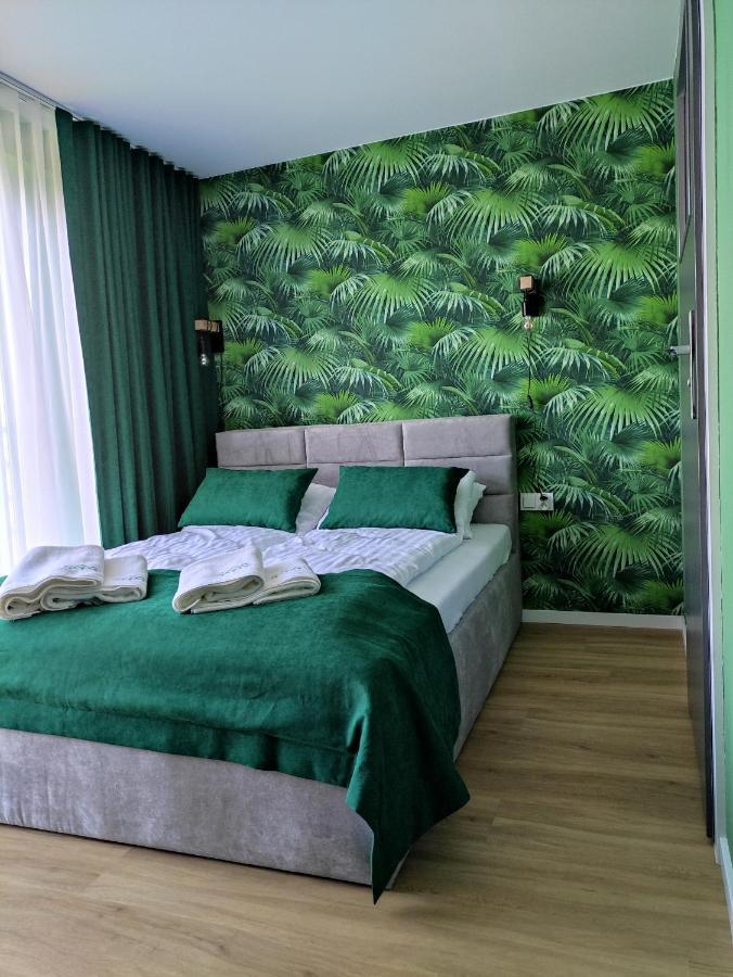 Apartamento Trzy Male Drzewka Wielka Wies  Exterior foto