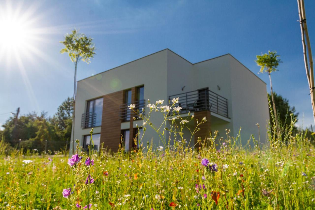 Apartamento Trzy Male Drzewka Wielka Wies  Exterior foto